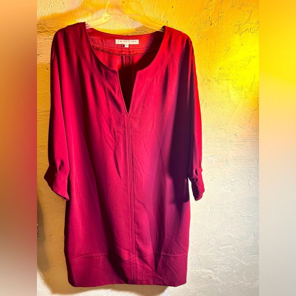Trina Turk Red Scoop Neck Cuffed Sleeve Dress